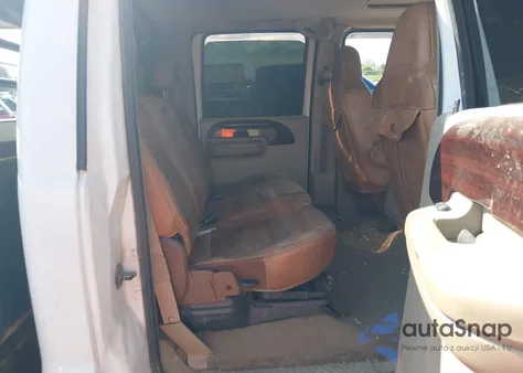 2006 Ford F350 из США, поврежденный, VIN 1FTWW33P06ED11541